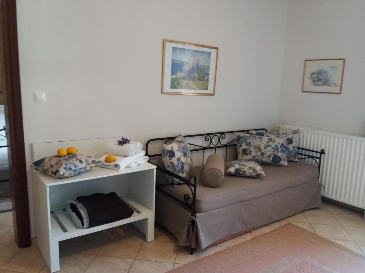 Apartament Pansion Irini Uranupoli Zewnętrze zdjęcie